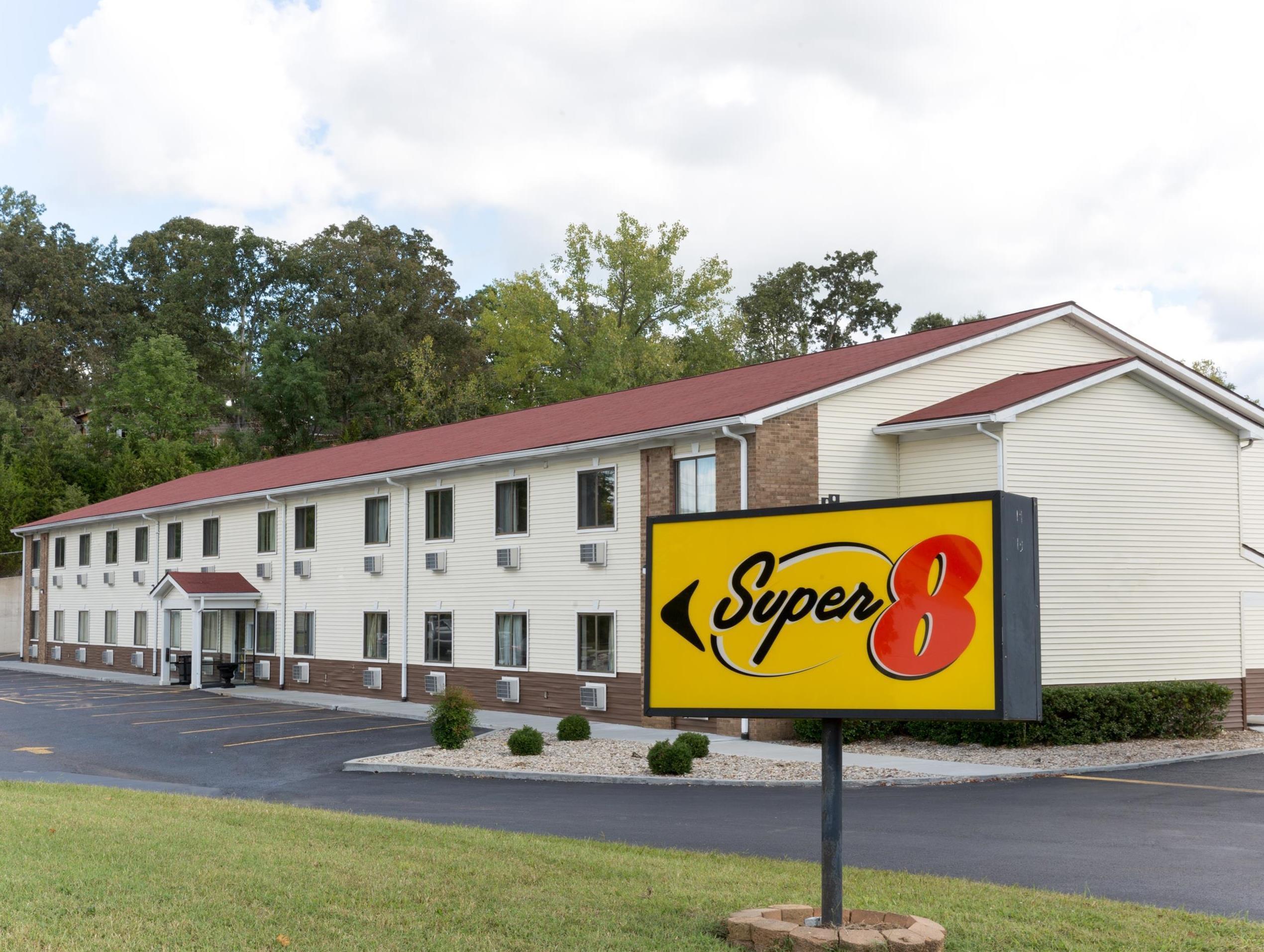 Hotel Super 8 By Wyndham Radcliff Ft. Knox Area Exteriér fotografie