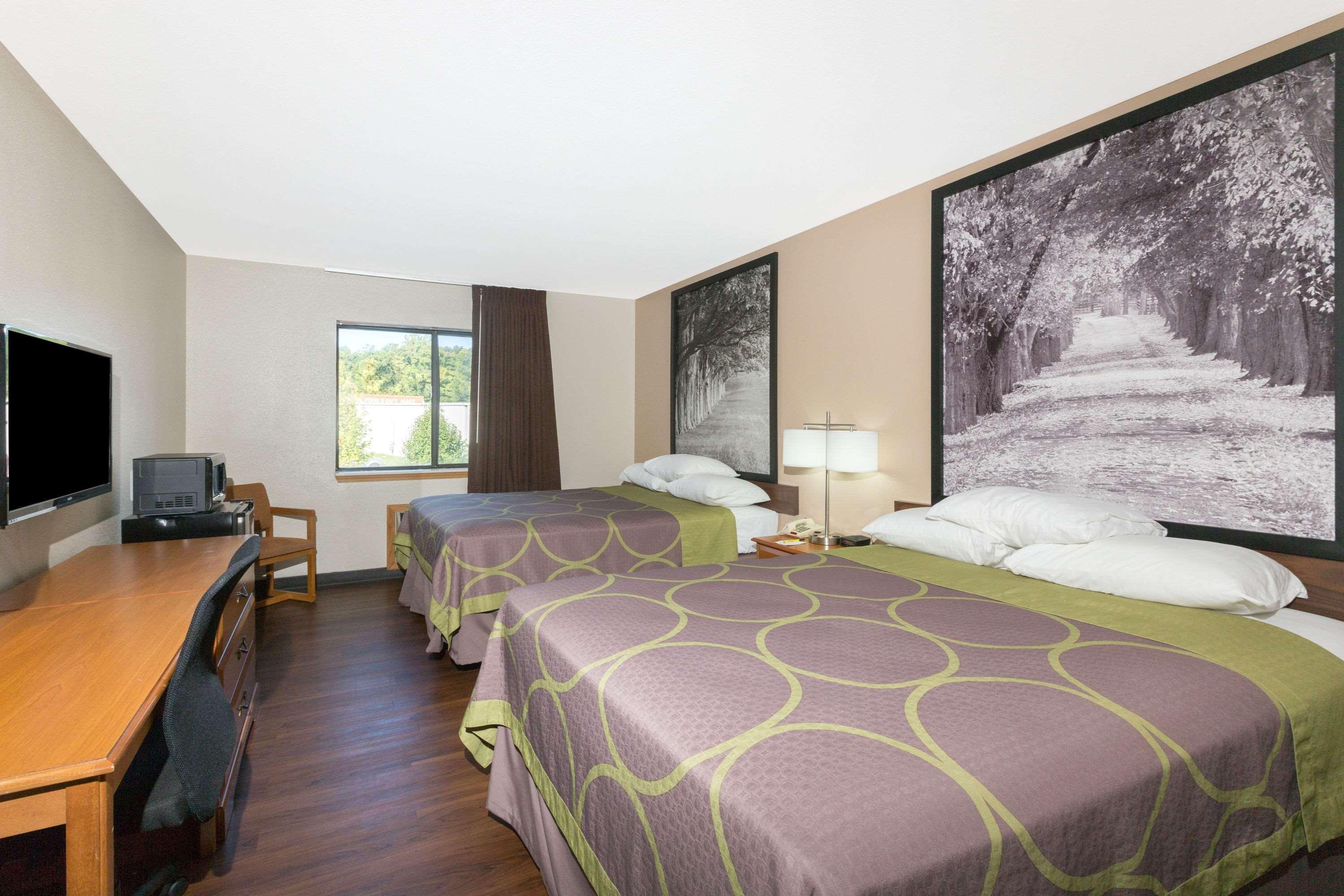 Hotel Super 8 By Wyndham Radcliff Ft. Knox Area Exteriér fotografie
